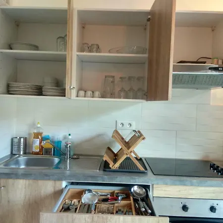 Apartament Chic Apart Terrace Garden Parking Cergy